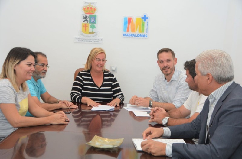 Maspalomas inicia la renovacin de los 27 parques infantiles 