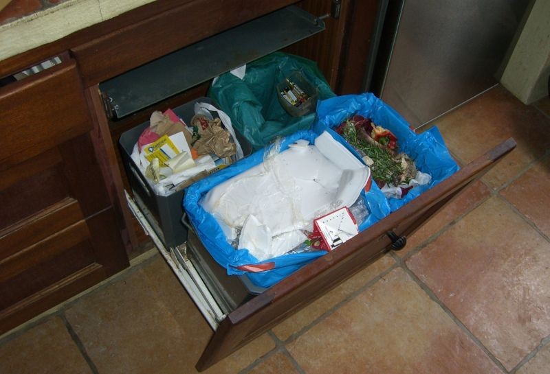 Las mujeres de entre 55 y 64 aos, con alto nivel de estudios, las que ms reciclan