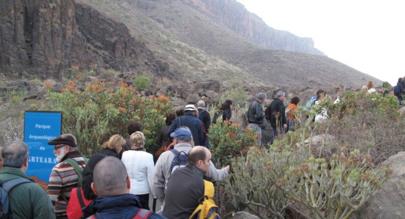 Gran Canaria recibe la primavera contemplando el equinoccio desde la necr�polis de Arteara, en San Bartolom� de Tirajana