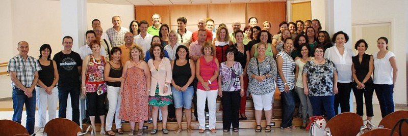 23 institutos y colegios reciben 185.000 � para material y actividades