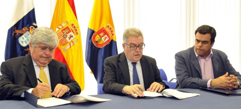 El Cabildo firma un convenio con Iberia para la promoci�n internacional de la Isla