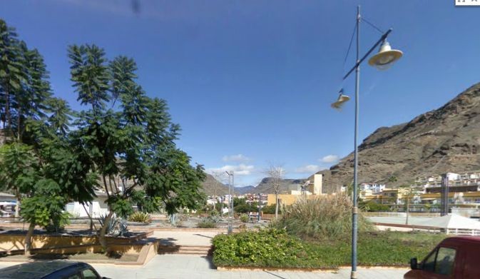 Mog�n adjudica el Servicio de mantenimiento de jardines y espacios libres