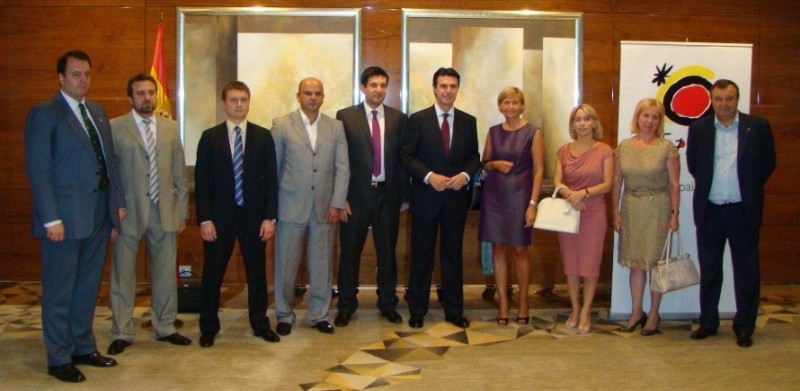  El Ministro de Industria, Energ�a y Turismo, Jos� Manuel Soria, se re�ne con los principales turoperadores rusos