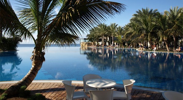 Los hoteleros canarios no temen una recesi�n para este verano