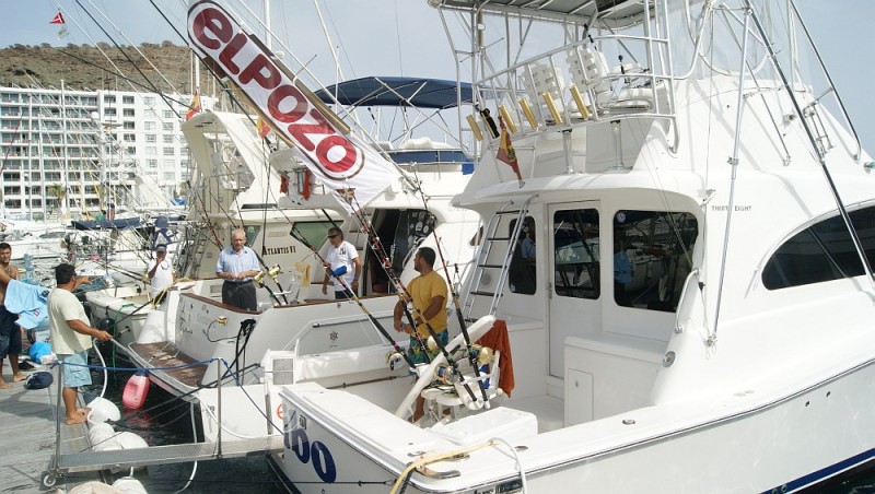 El Ibo consigue marcar el primer marl�n azul y se coloca l�der  del XXVII Campeonato de Pesca de Altura de Puerto Rico  