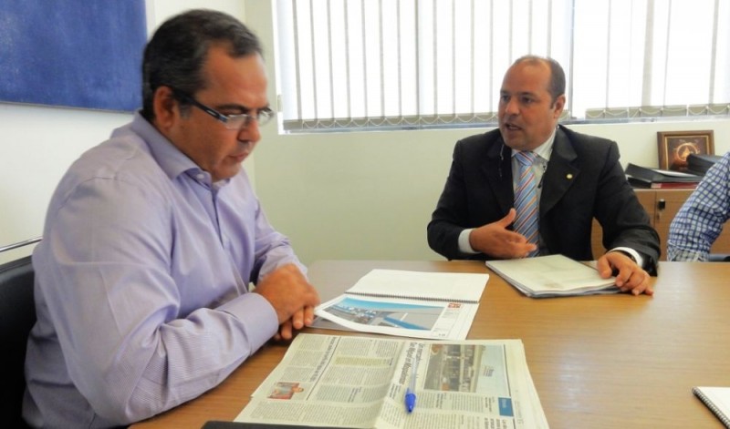 Juan Dom�nguez se compromete a apoyar el impulso a un nuevo mercado en Maspalomas