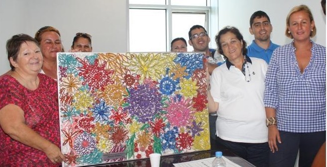  La Asociaci�n de discapacitados Caminar� presentan sus trabajos al Ayuntamiento