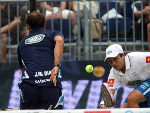 Las finales del Torneo Sabina de p�del en el pabell�n municipal de San Fernando
