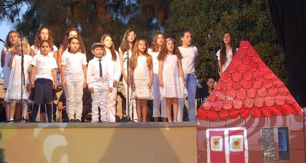 La Escuela de M�sica y Danza de Mog�n comienza el nuevo curso