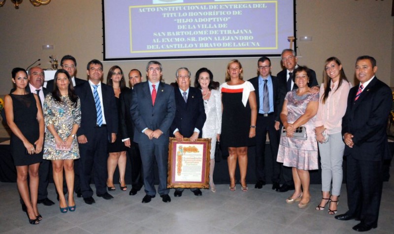 Alejandro del Castillo hijo adoptivo de San Bartolom� de Tirajana 