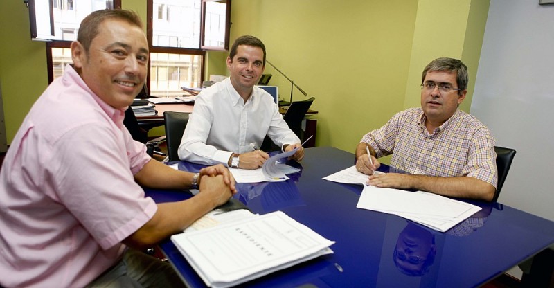 El polideportivo de El Tablero tendr� nuevo parquet