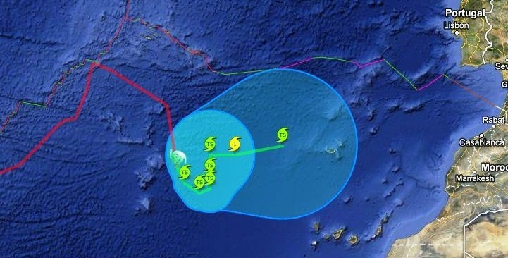Canarias se declara en alerta por la previsi�n de chubascos fuertes 