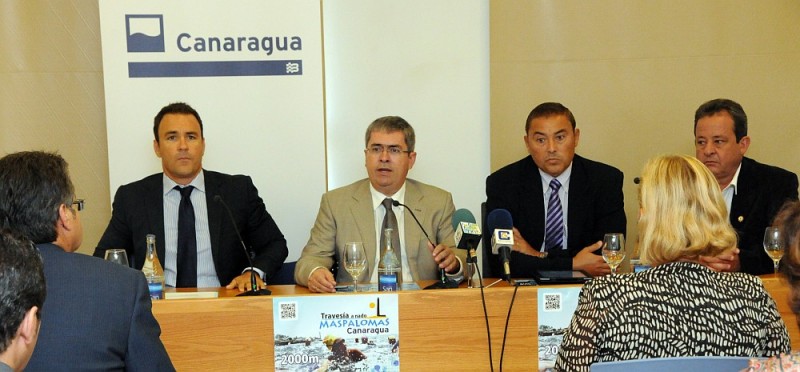 Primera Traves�a a nado Playa Meloneras Faro de Maspalomas