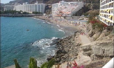 El Director General de Costas visita Mog�n