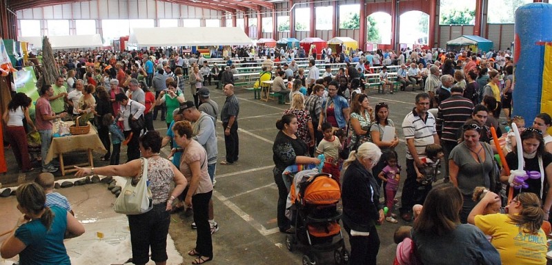 Santa Luc�a celebra el X D�a del Vecino, dedicado a los juegos tradicionales, el domingo en La Karpa