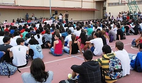 El Instituto Jos� Zerpa de Vecindario se �levanta� contra la pobreza