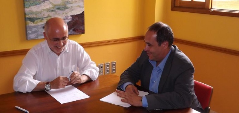 Hern�ndez Lobo visita Ag�imes para conocer la situaci�n de las obras que la Consejer�a ejecuta