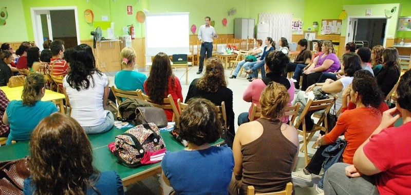 Santa Luc�a implica a los centros educativos en mejorar estrategias de la comprensi�n lectora