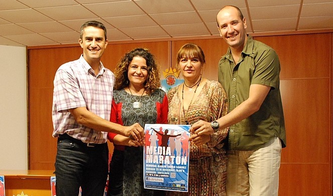 M�s de mil inscritos en la Media Marat�n Alcalde Camilo S�nchez, que se celebra este domingo