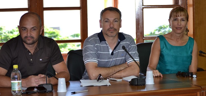 El PSOE vota no a las improvisaciones presupuestarias del PP-AV en San Bartolom� de Tirajana.