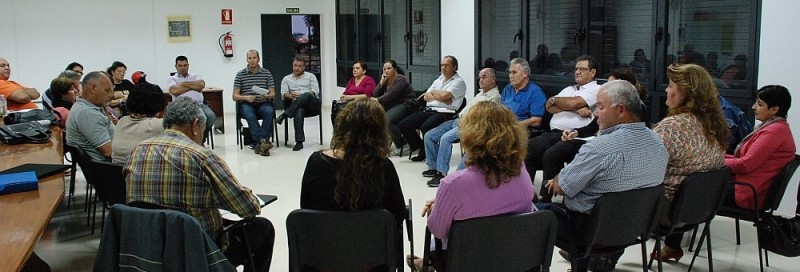 Asociaciones de Santa Luc�a plantean mejorar la participaci�n ciudadana