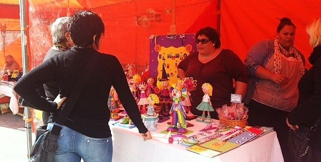La Feria de Artesan�a en Vecindario re�ne a m�s de 30 artesanos