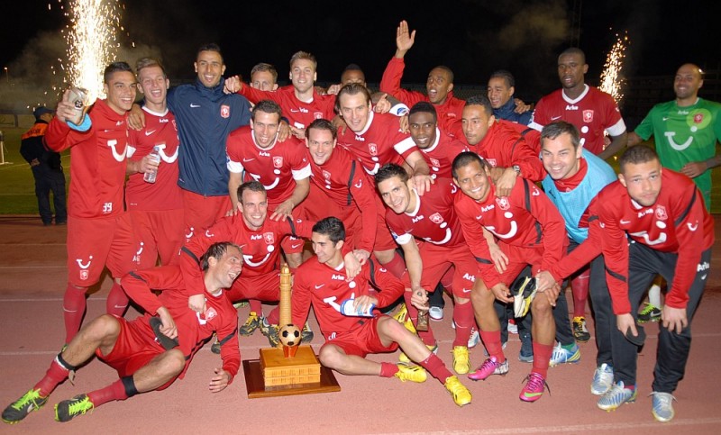 El Twente de Holanda ganador del XXVIII Torneo Internacional de Futbol Maspalomas