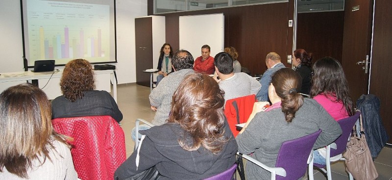 Rita Navarro insta a las comunidades educativas a �ser el dique de contenci�n contra los recortes�