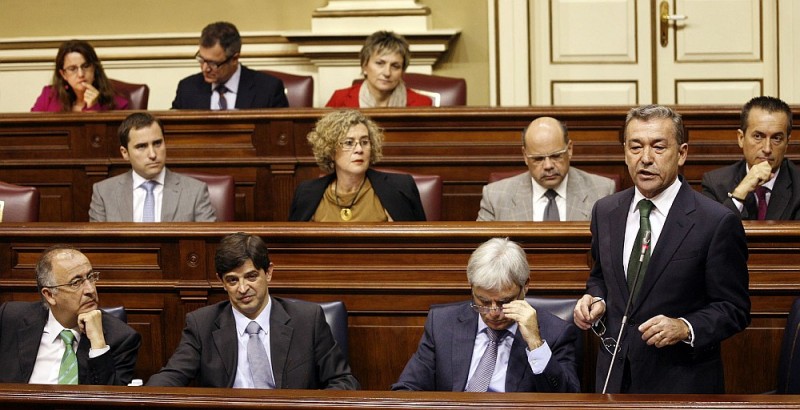 Rivero se reunir� con el PP para buscar un 