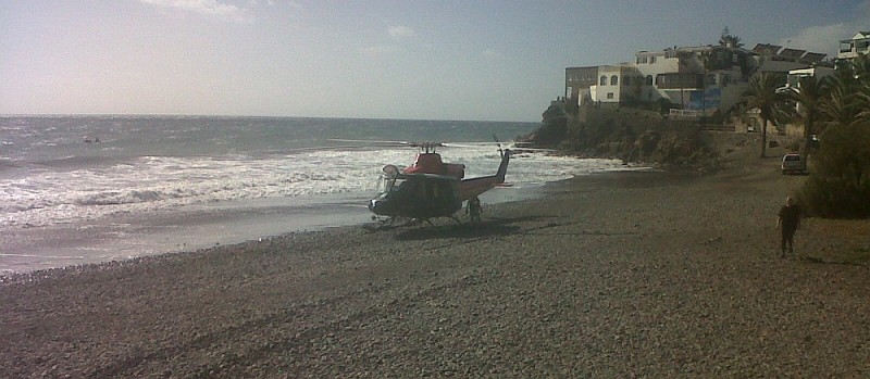 Rescatados dos turistas en apuros en la zona de la Playa del �guila