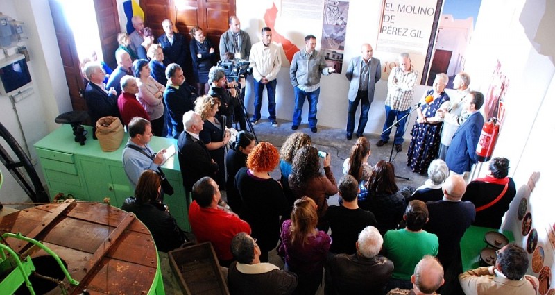 El molino de la familia P�rez Gil, de 1949, reabre sus puertas en Doctoral como Museo del Gofio