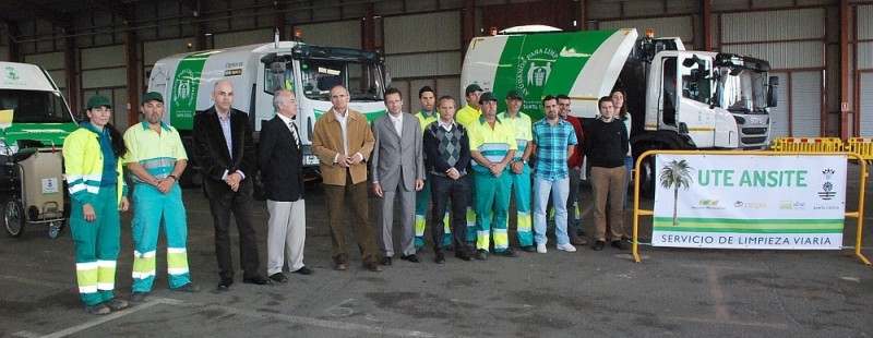 Santa Lucia pone en marcha �Ay�danos a limpiar menos� 