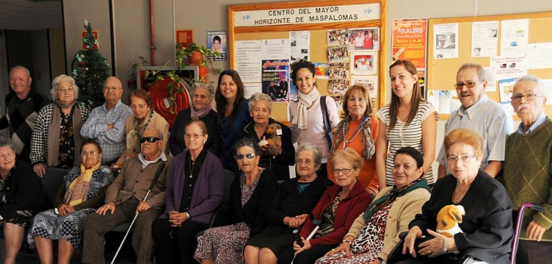 Los mayores de Tirajana se cartean sentimientos de amor