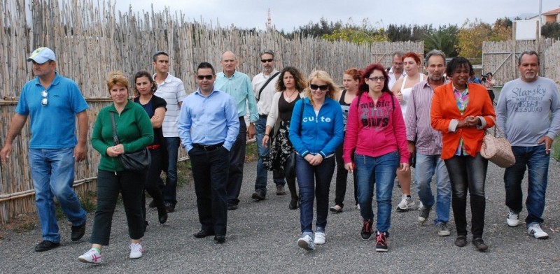 Santa Lucia entrega los primeros huertos de Garant�a Agroalimentaria 