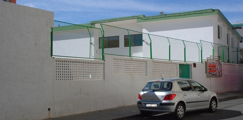 El Centro de Adultos de Vecindario ofrece cursos intensivos a j�venes para graduado en Secundaria 