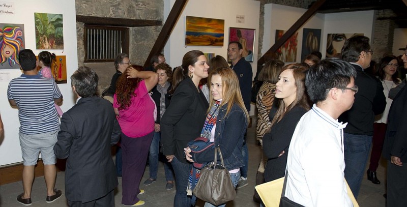 Diez mujeres exponen en colectivo en la Casa Condal de Maspalomas 