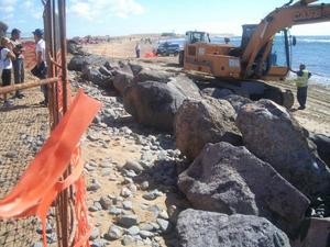 La falta de arena en la Playa Maspalomas, deja �desnudo� al concejal en su nefasta gesti�n
