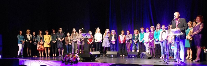 Las 26 auxiliares de farmacia homenajeadas en el D�a de la Mujer 