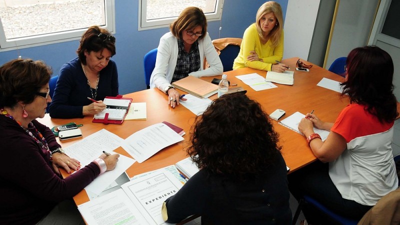 La Concejal�a de Educaci�n se re�ne con directoras de Centros y repasan situaci�n