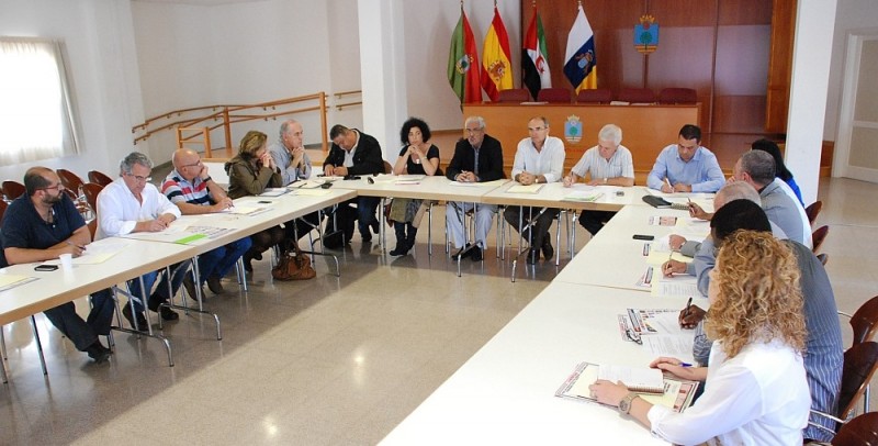 La Coordinadora Canaria de Solidaridad con el S�hara se re�ne en Vecindario  