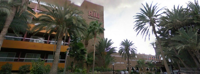 Los trabajadores del Hotel Riu Oasis se declaran como ��nico Bien Cultural�  