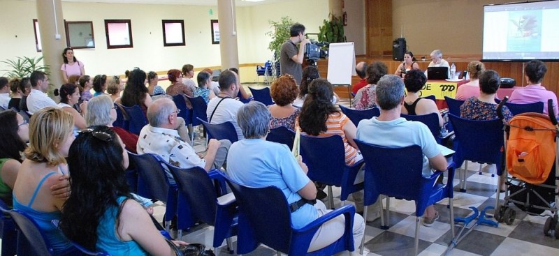 M�s de 150 personas participan en la V Semana de la Salud de Balos, sobre terapias naturales 