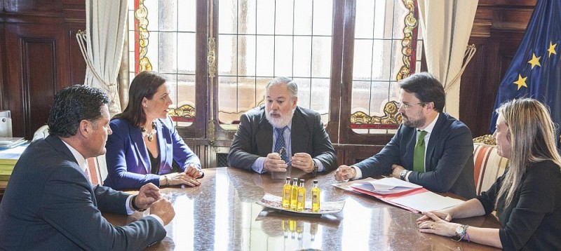 Costas tendr� en cuenta las singularidades del Archipi�lago