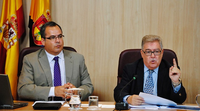 El Cabildo  invertir� 2,8 millones para contratar a 400 personas paradas