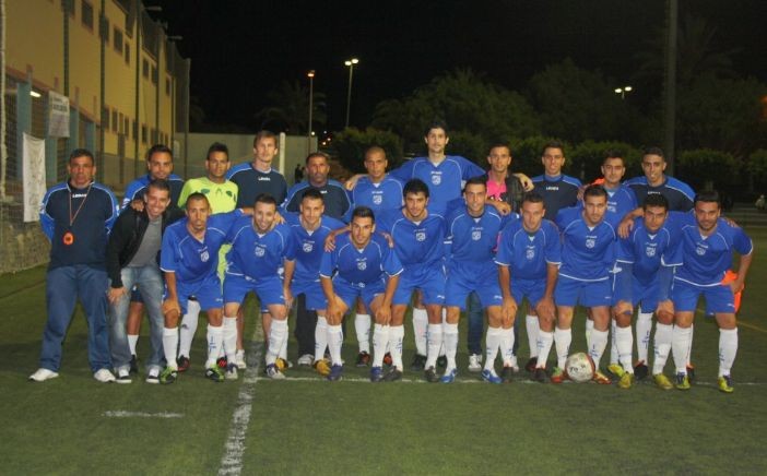 La U.D. San Fernando a 6 puntos de cantar el �alir�n�