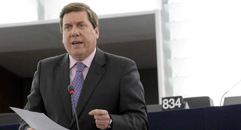 Gabriel Mato destaca el apoyo del Parlamento Europeo a la extracci�n de petr�leo junto a zonas tur�sticas