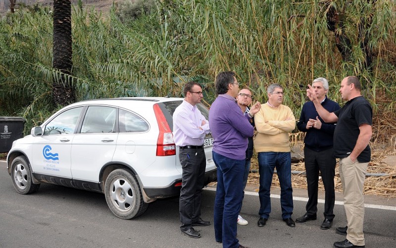 El Ayuntamiento soluciona el aislamiento vecinal en Ayagaures