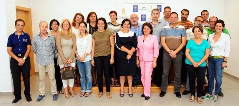 El Alcalde de San Bartolom� de Tirajana y los directores de Centros Educativos se adhieren a un protocolo de acciones 