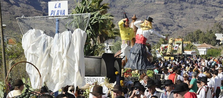 Mog�n celebra la Romer�a Ofrenda a San Antonio El Chico 