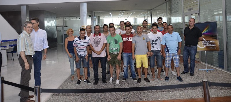 Marco Aurelio felicita a la U.D. San Fernando por el ascenso a Preferente